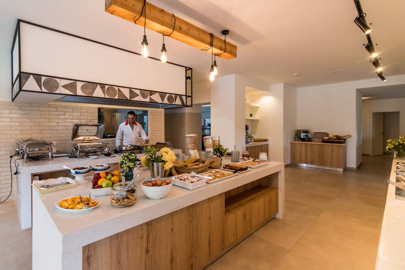 Matala-Bay-Restaurant-33