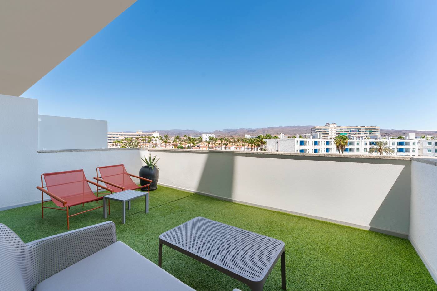 Hotel-LIVVO-Anamar-Suites-Room-59