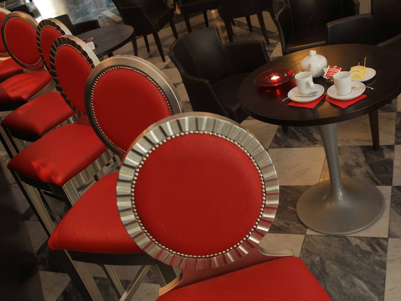 Borghese-Palace-Art-Hotel-Bar-12