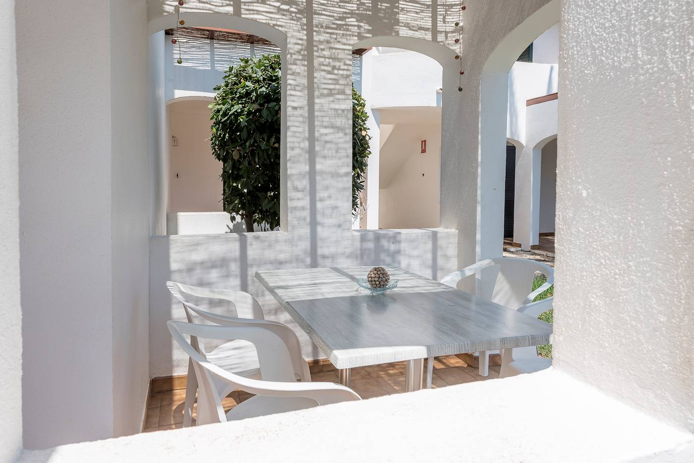 Las-Brisas-I---II-Room-59