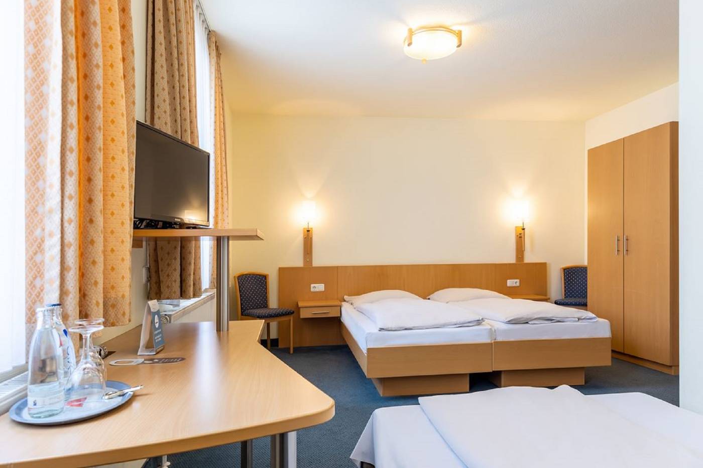 Trip-Inn-Hotel-Conti-Room-11