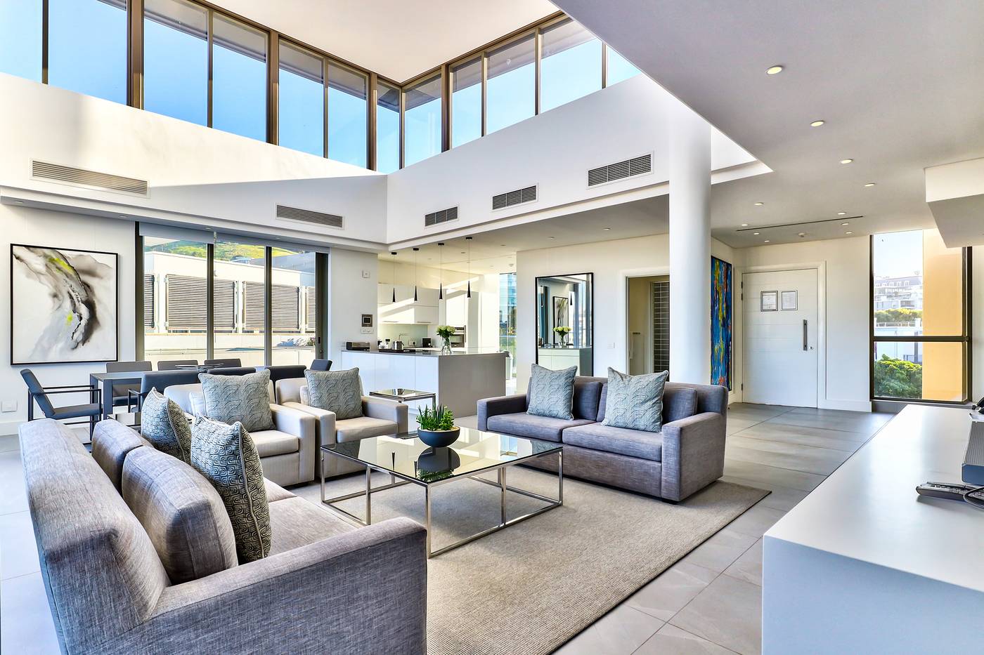 Lawhill-Luxury-Apartments-Room-5