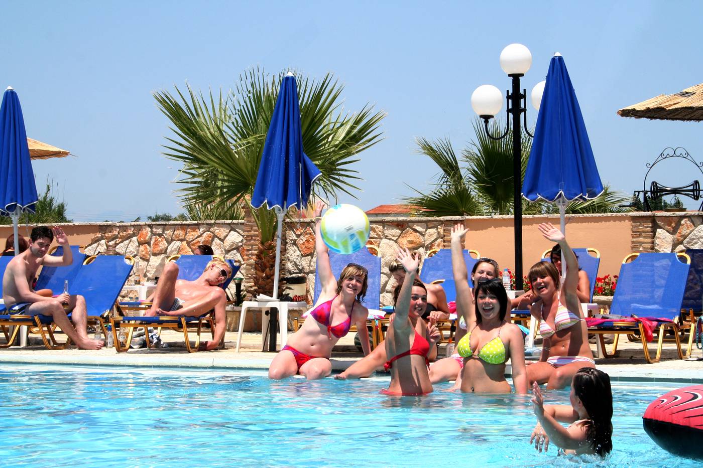 Paradise-Apartments-And-Studios-Sports-and-Entertainment-10