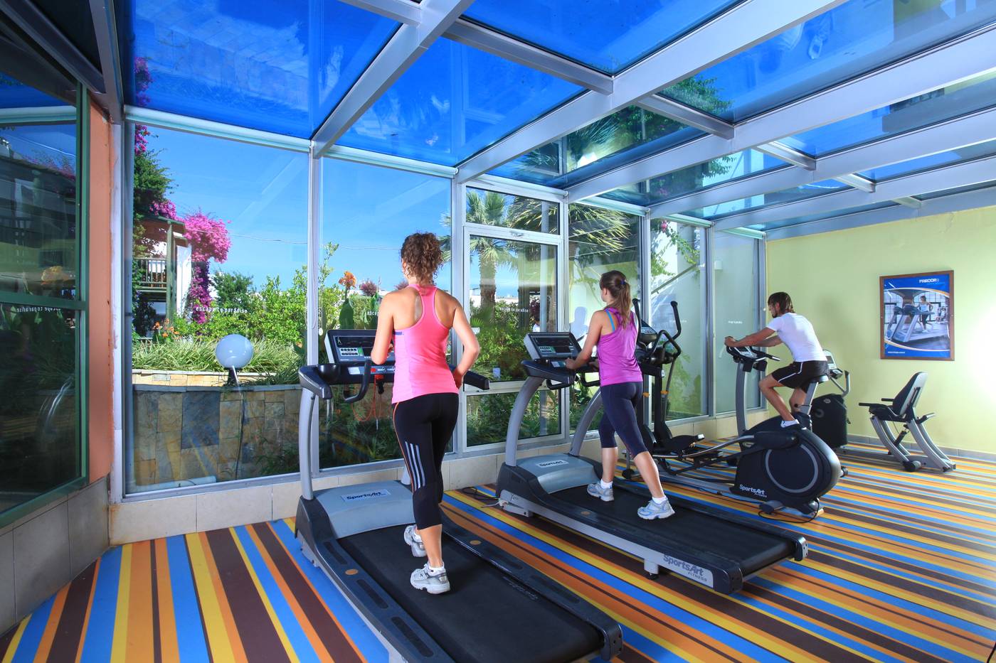 Parkim-Ayaz-Hotel-Sports-and-Entertainment-59