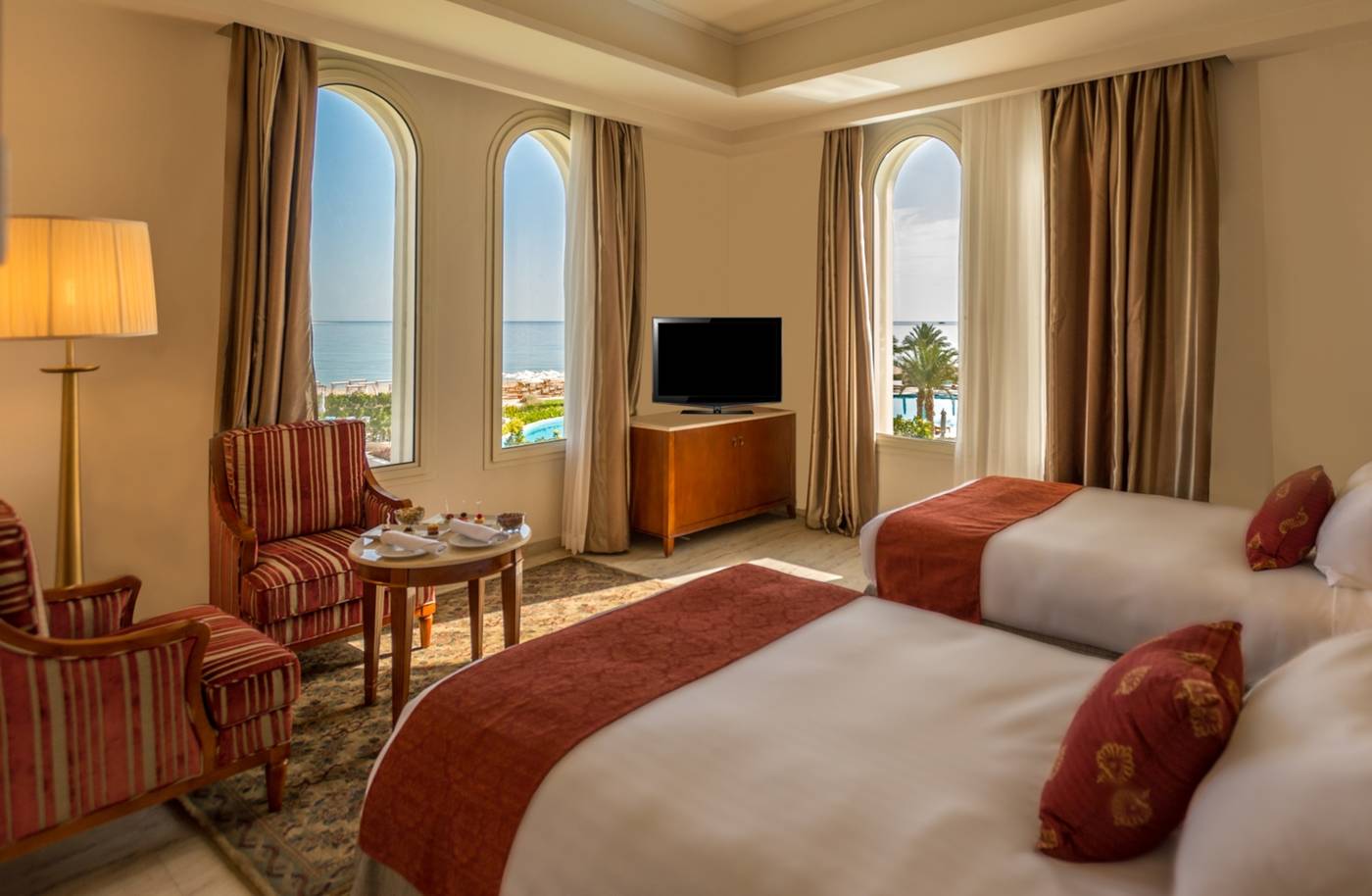 Baron-Palace-Room-16