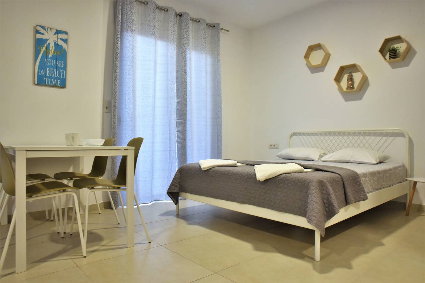 Telhinis-Hotel-Room-15