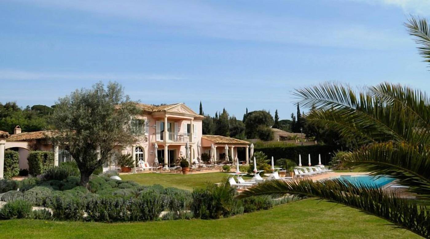 Hotel-Villa-Les-Rosiers-General-view-2