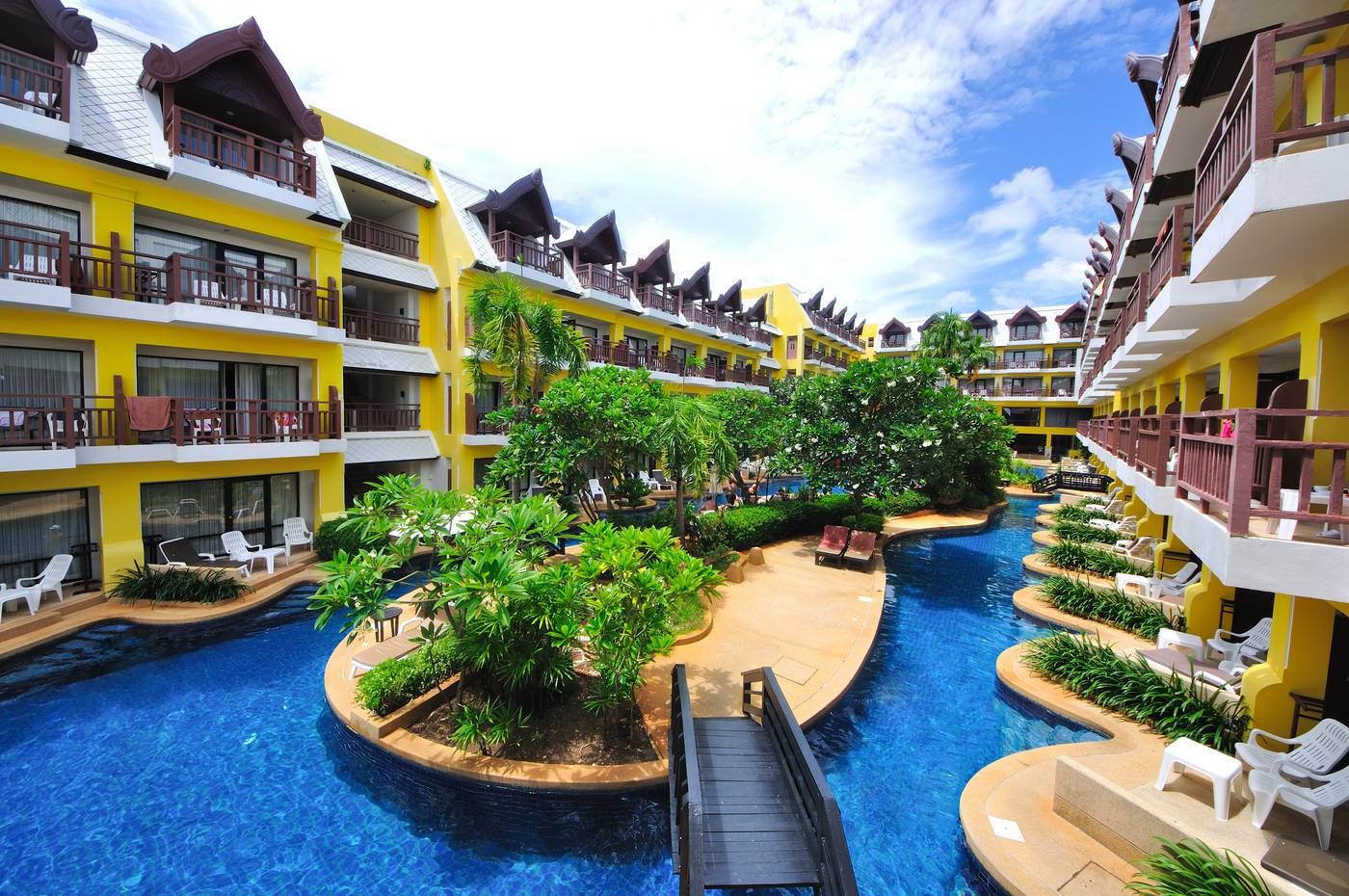 Woraburi-Phuket-Resort---Spa-Pool-1