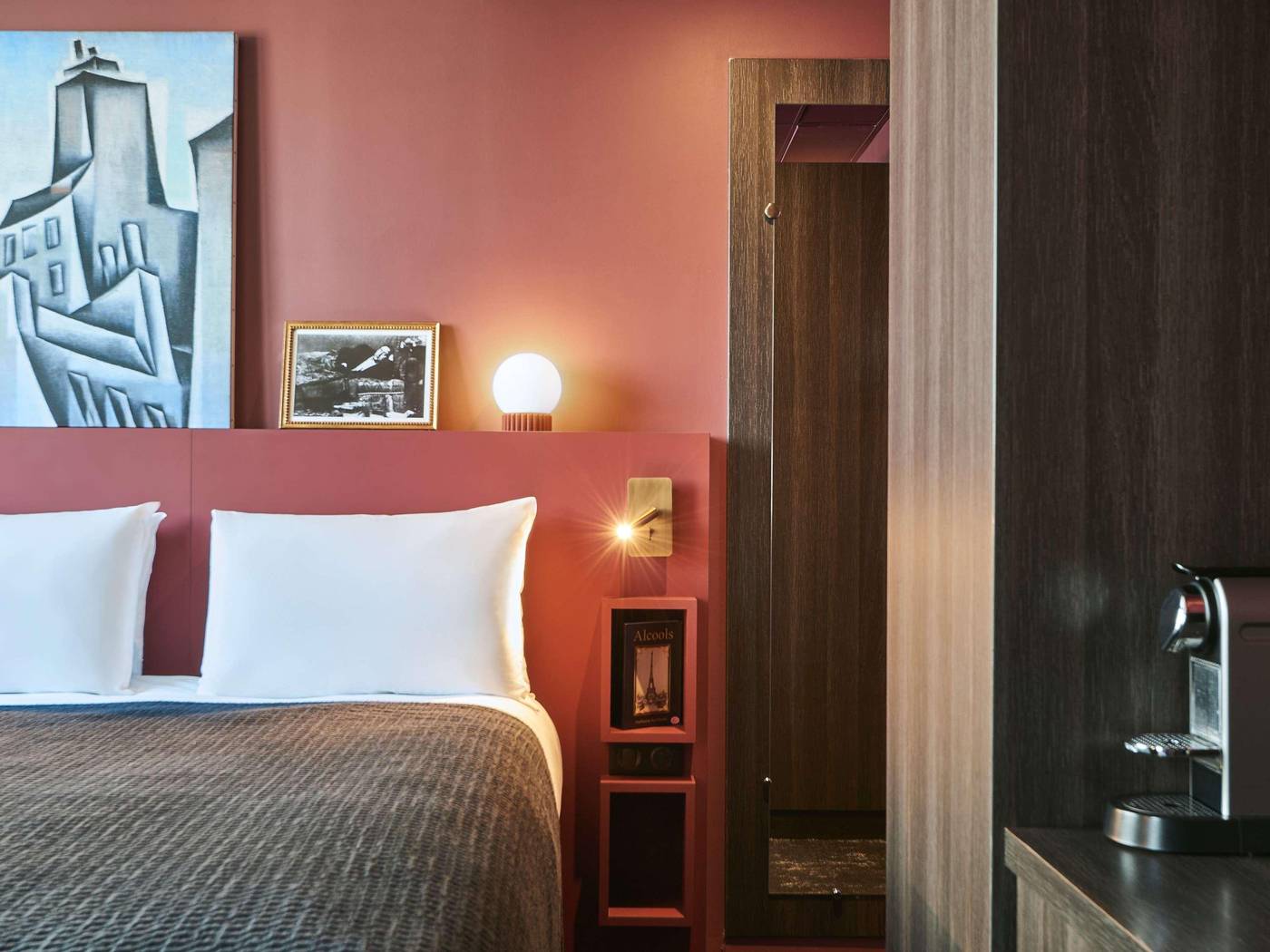 Hotel-Mercure-Paris-Tour-Eiffel-Pont-Mirabeau-Room-33