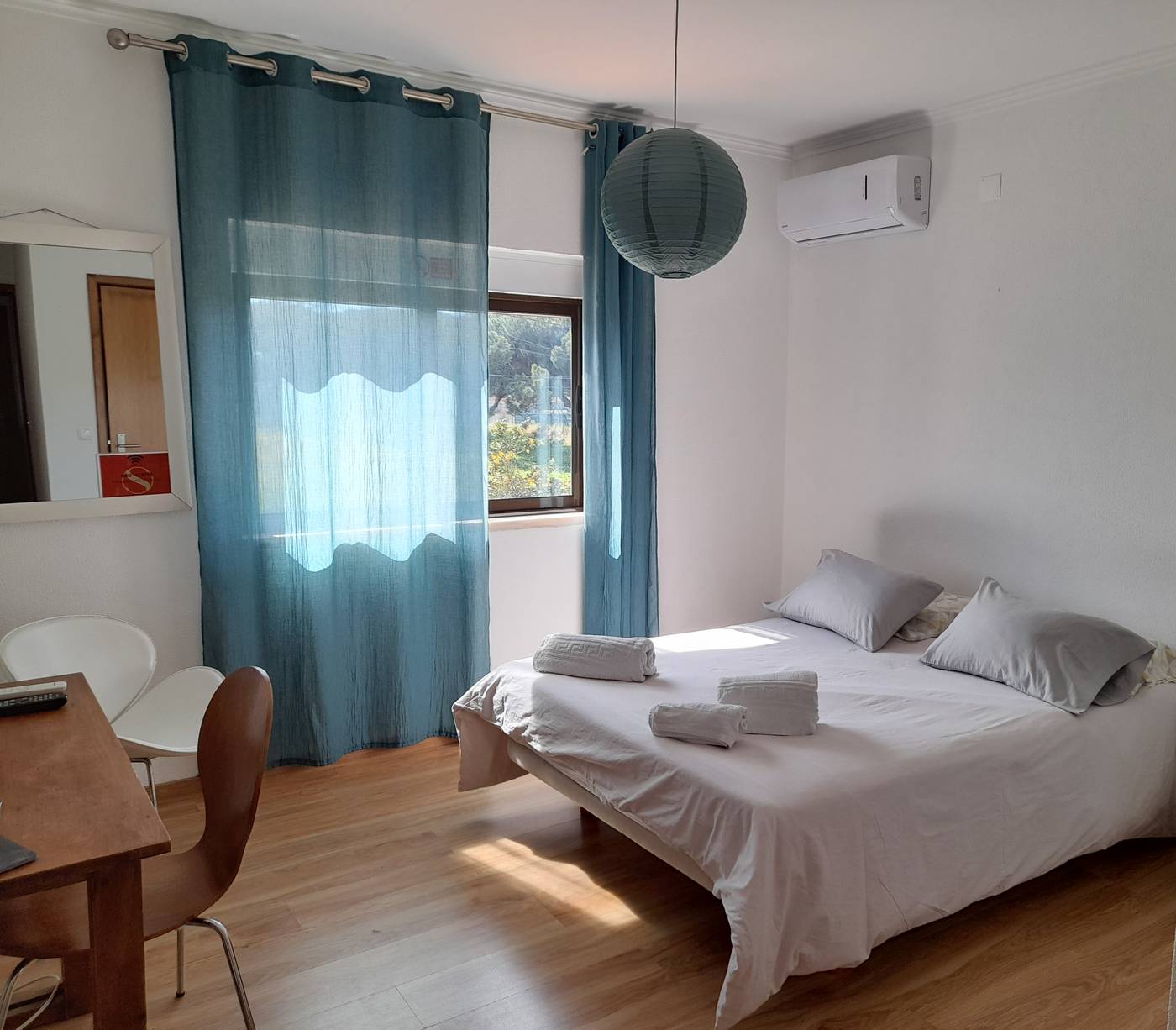 Sublime-Sun-and-Van-by-Meco-Stays-Room-7