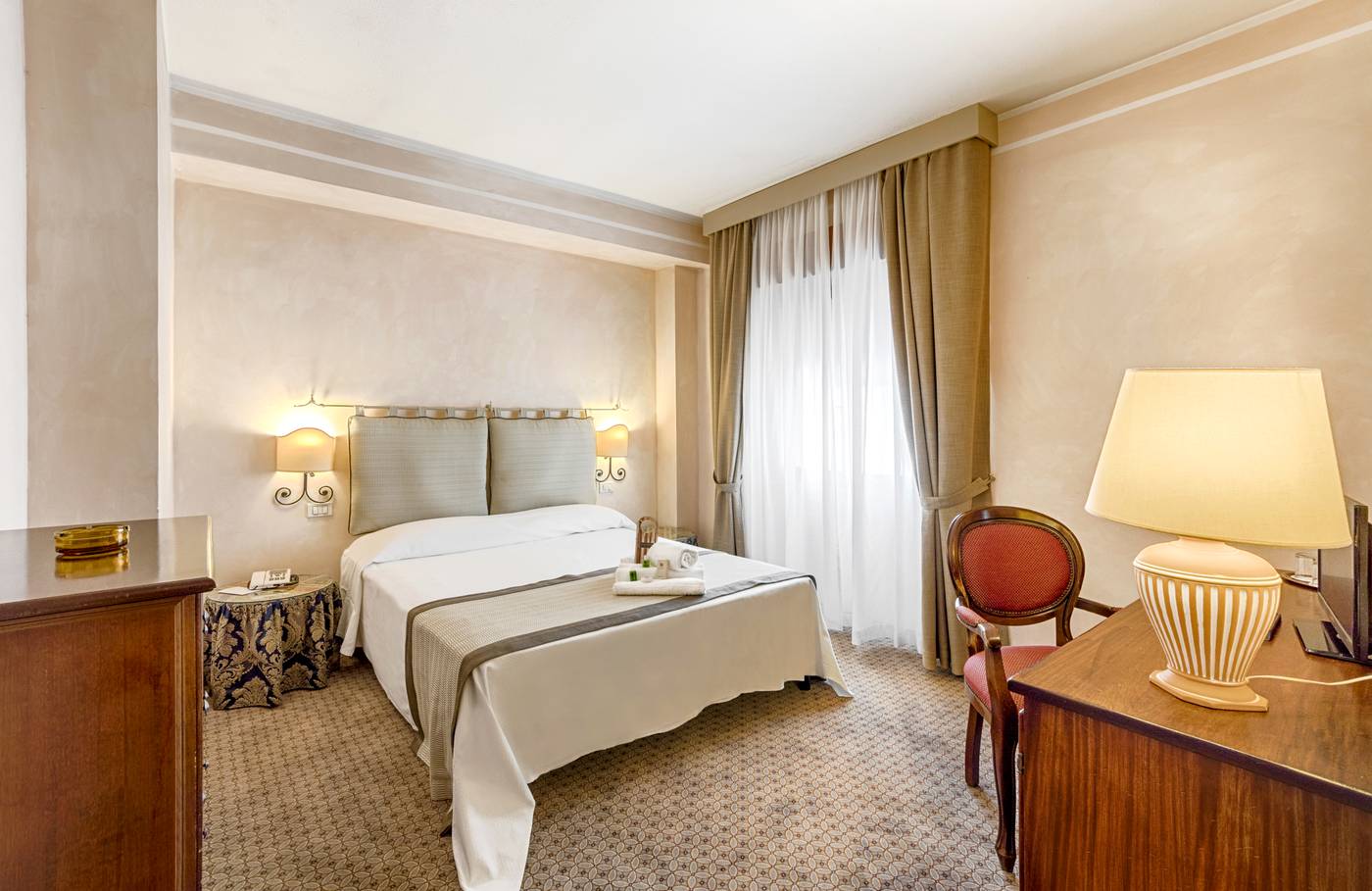 Colonna Palace Hotel Mediterrano-Italy-OLBIA (SS)-Room-4