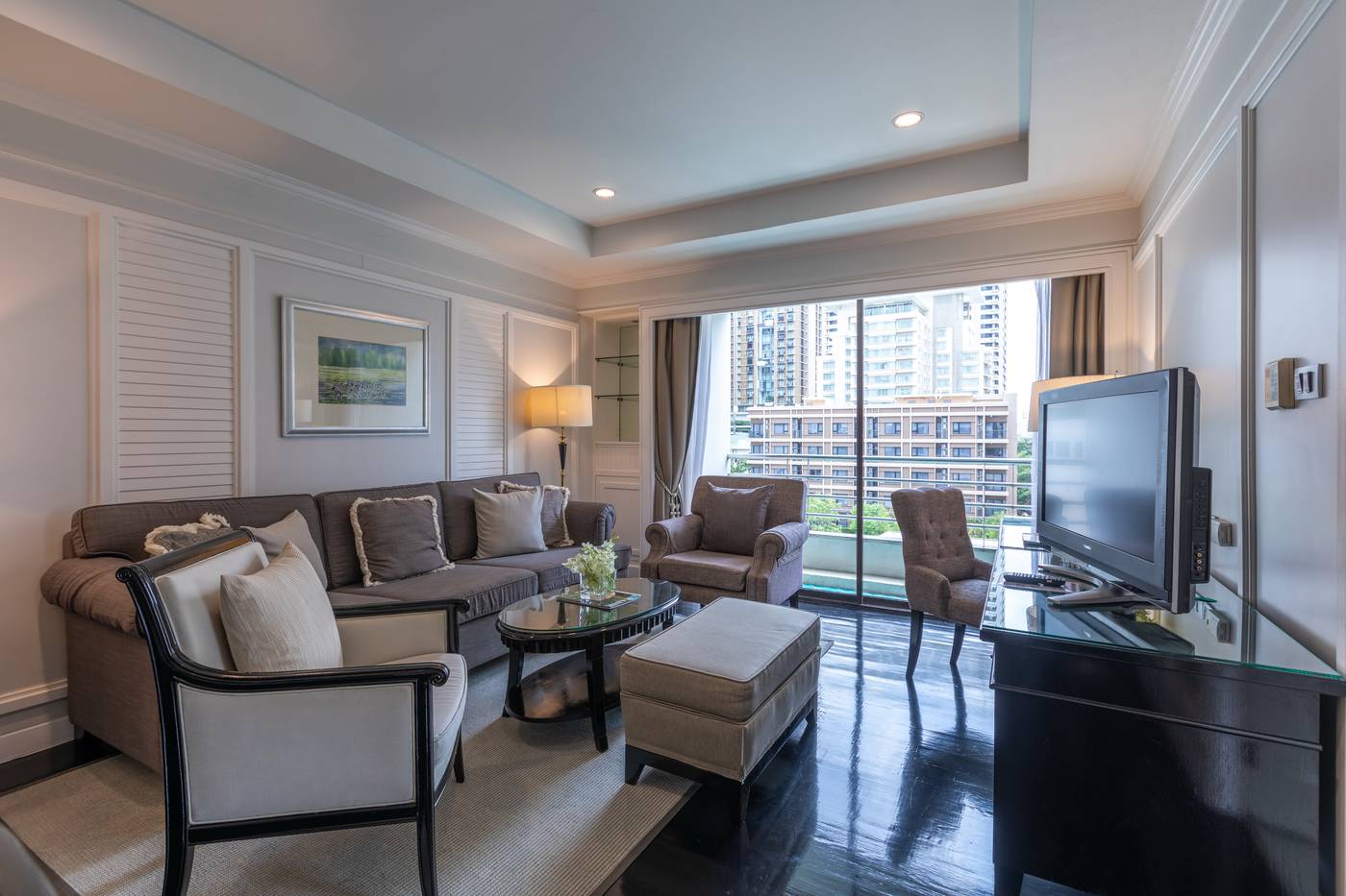 Cape-House-Langsuan-Room-18