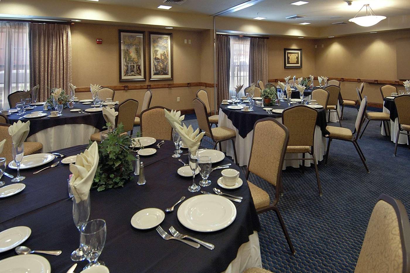 Hilton Garden Inn Phoenix Airport-United States-PHOENIX-General view-9