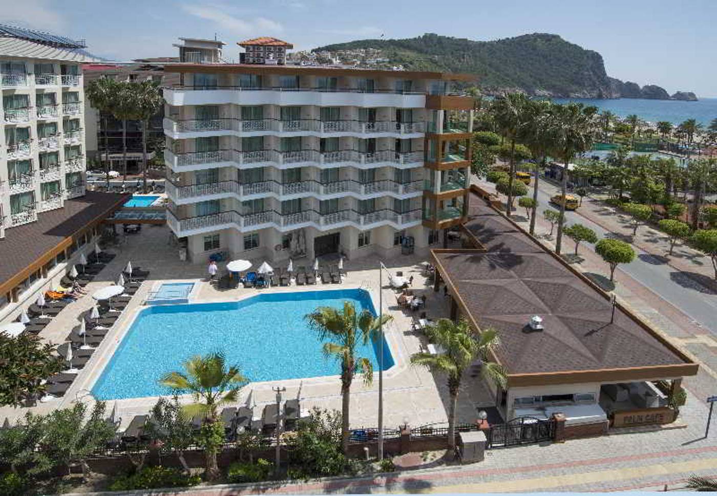 Riviera-Hotel-General-view-1