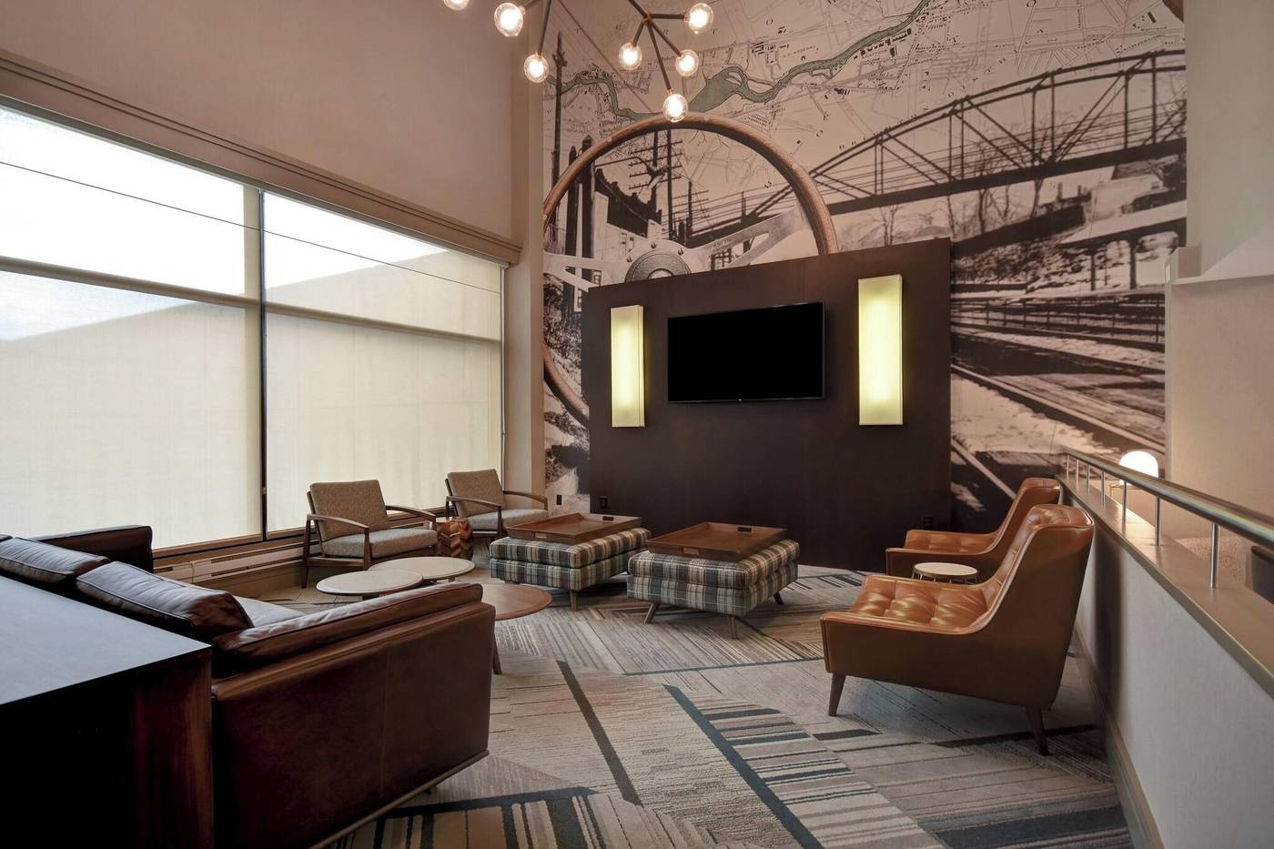 Crowne-Plaza-Boston-Newton-Hotel-Lobby-4