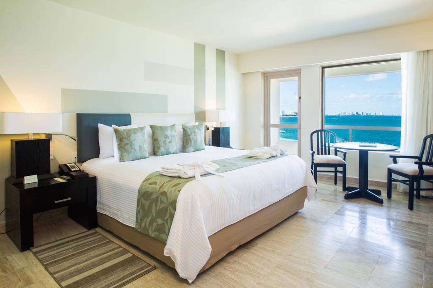 Dreams Sands Cancun Resort & Spa
