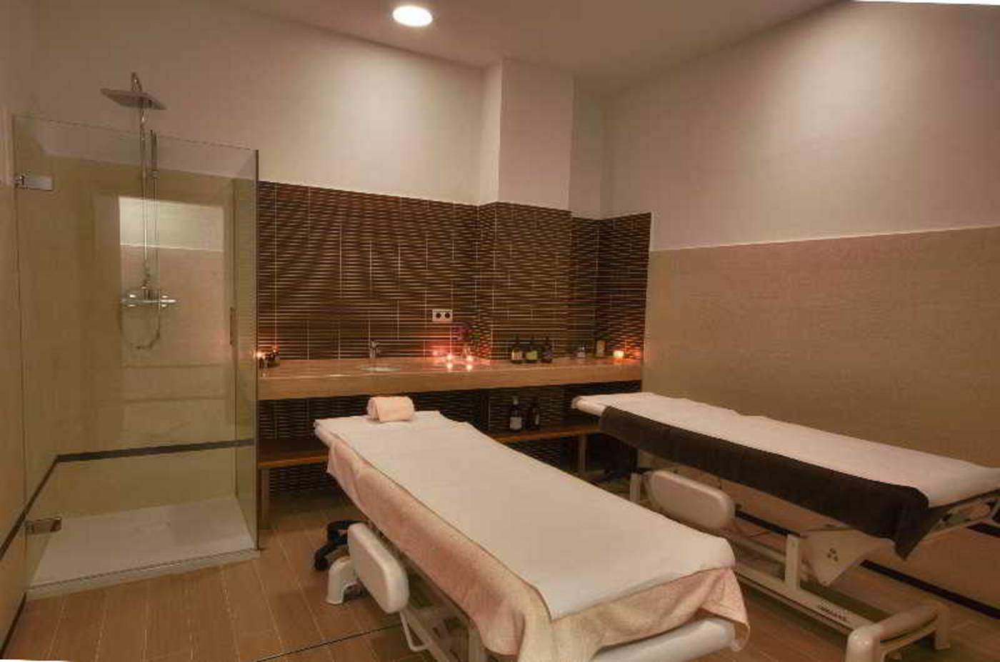 Hotel-Puertobahia---SPA-Sports-and-Entertainment-66