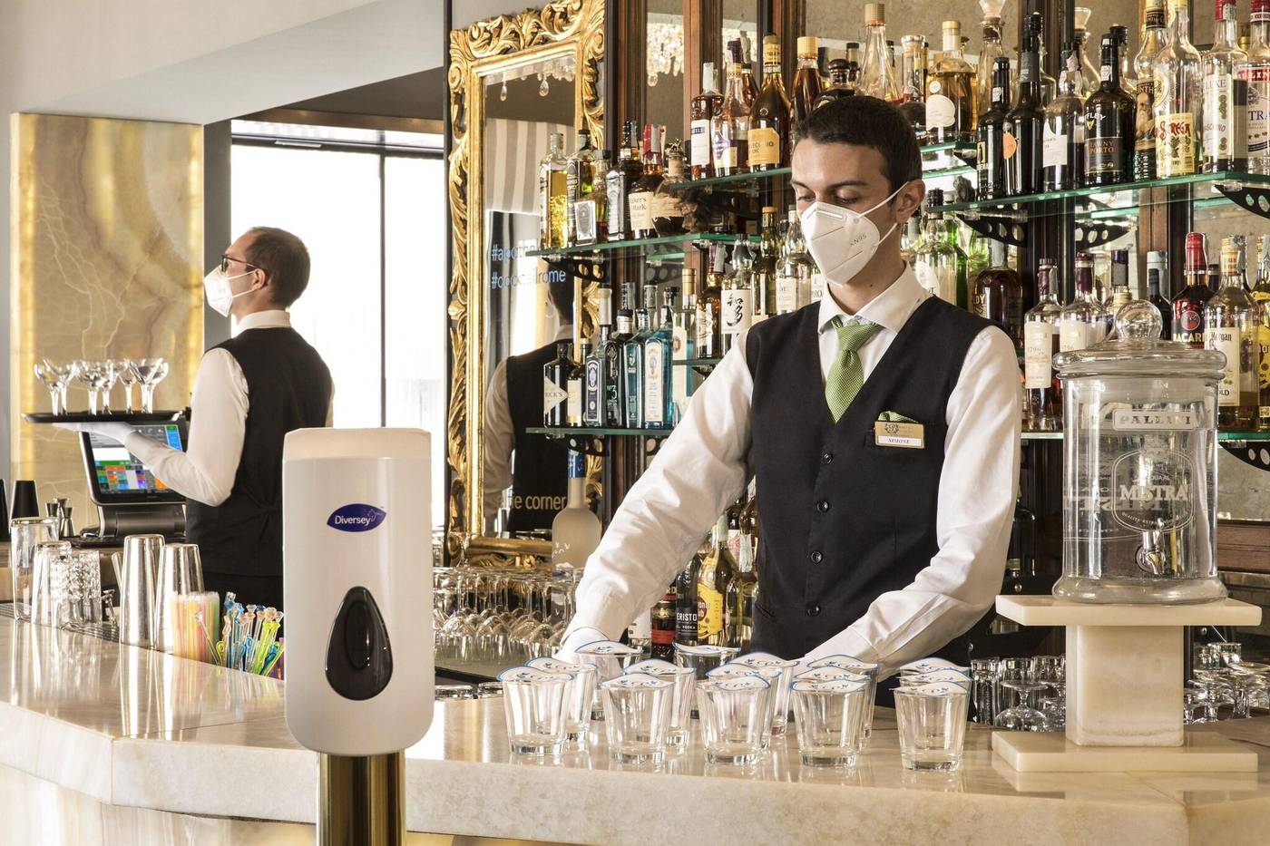 Golden-Tulip-Rome-Piram-Bar-20