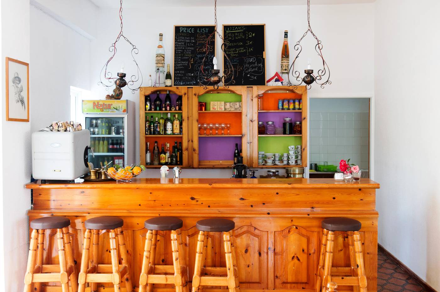 Laura-Hotel-Bar-16