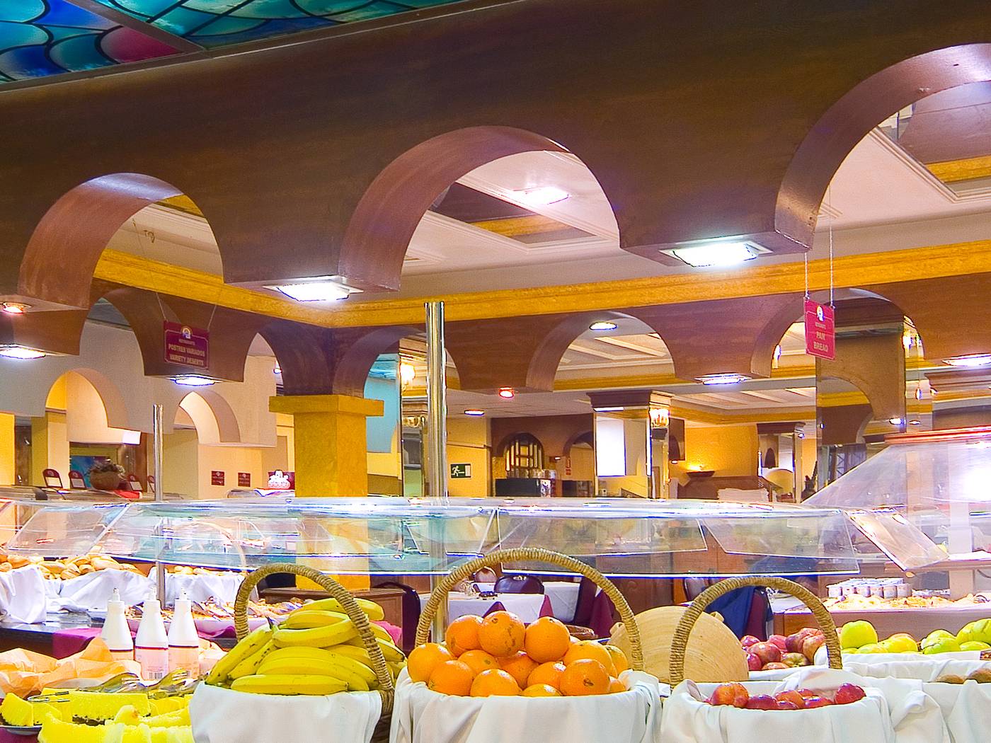 Magic-Cristal-Park-Restaurant-30