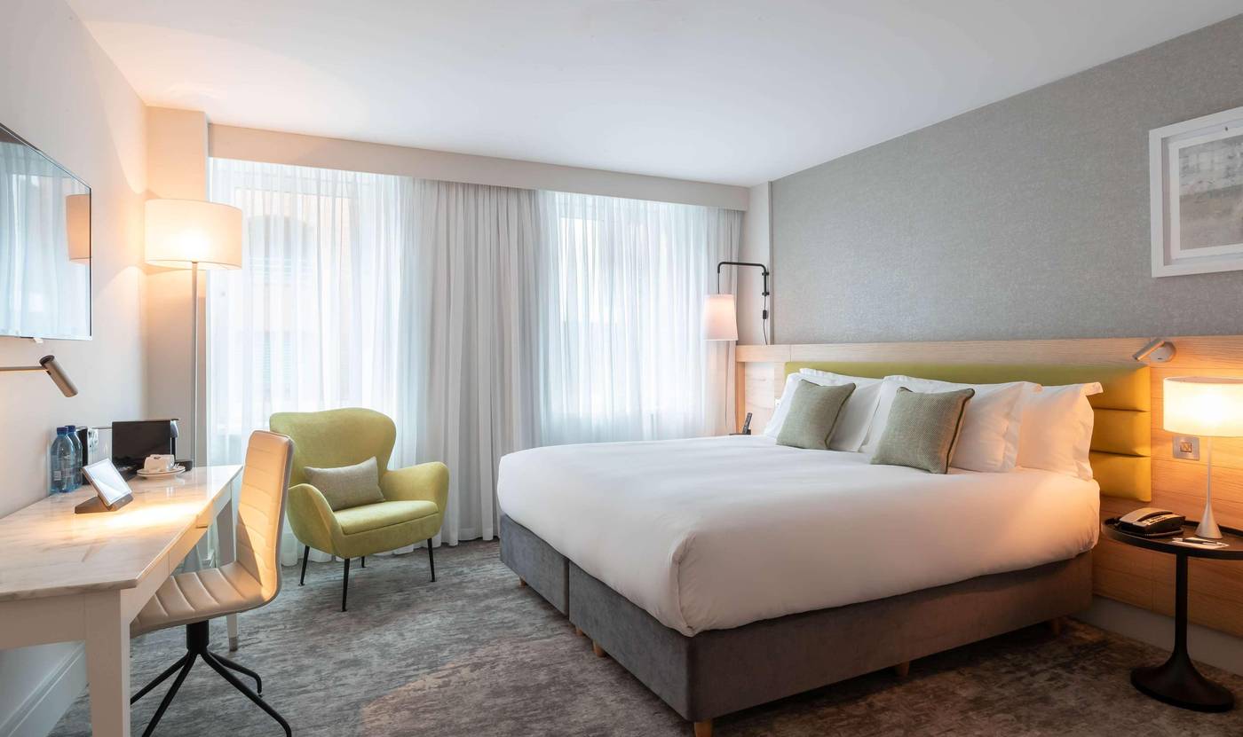 The-Morgan-Hotel-Room-10