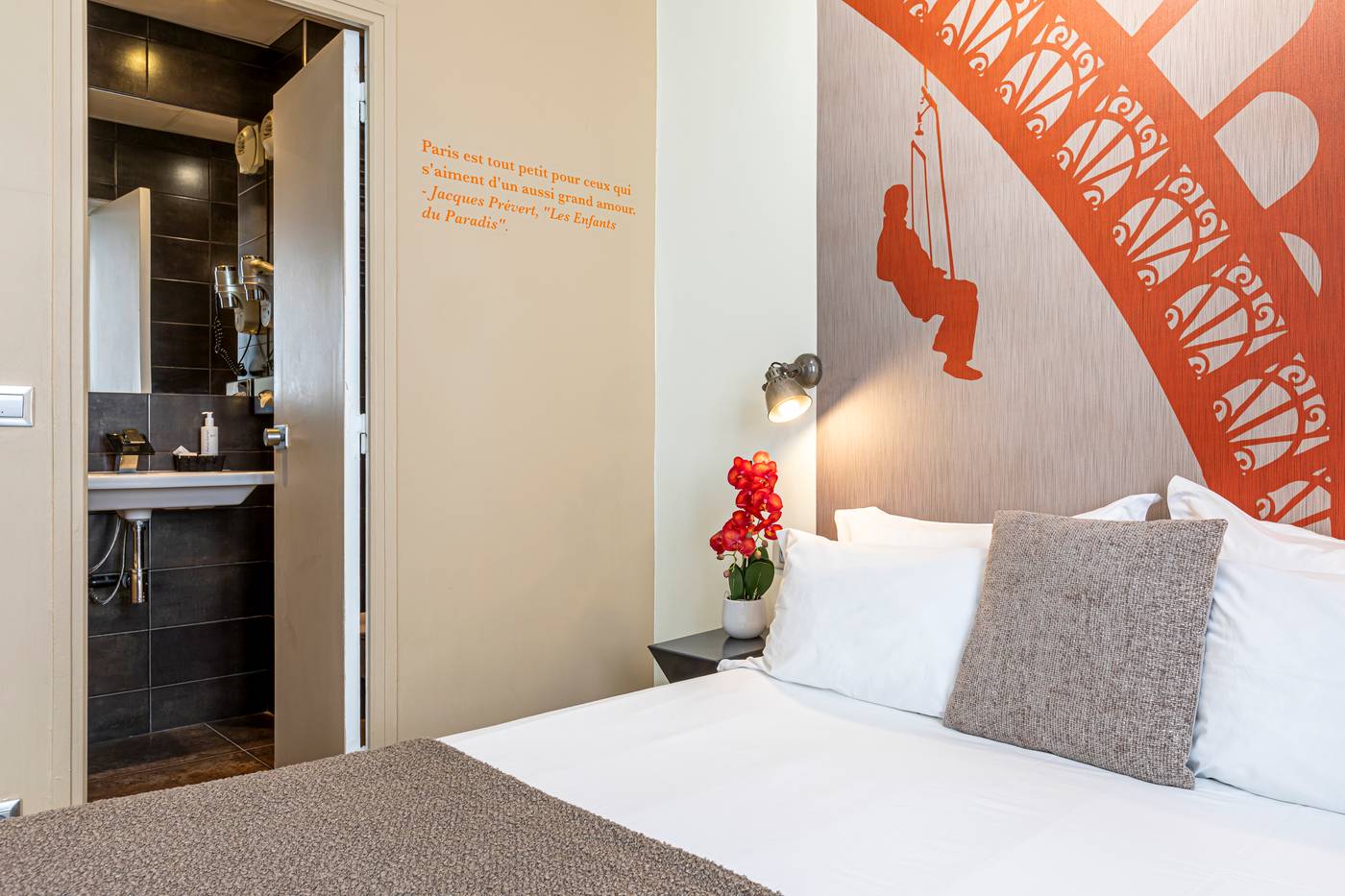 Hotel-Alpha-Paris-Eiffel-by-Patrick-Hayat-Room-6