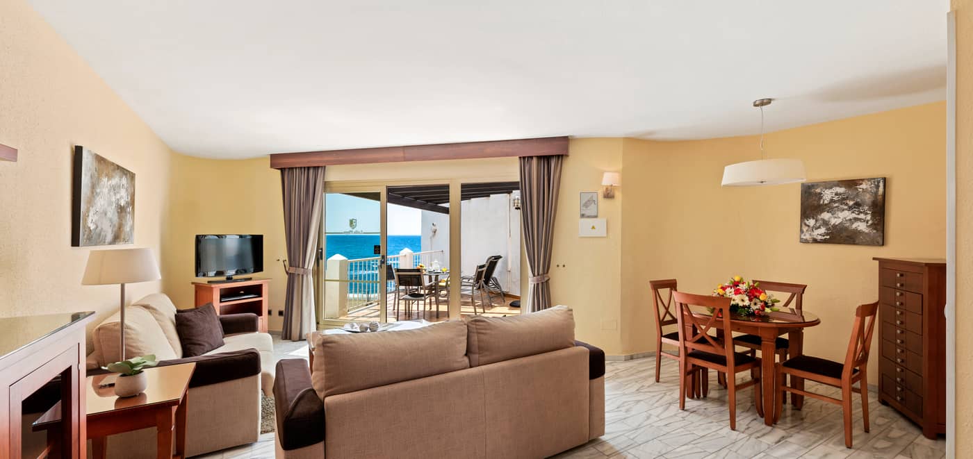 Macdonald-Leila-Playa-Club-Room-19