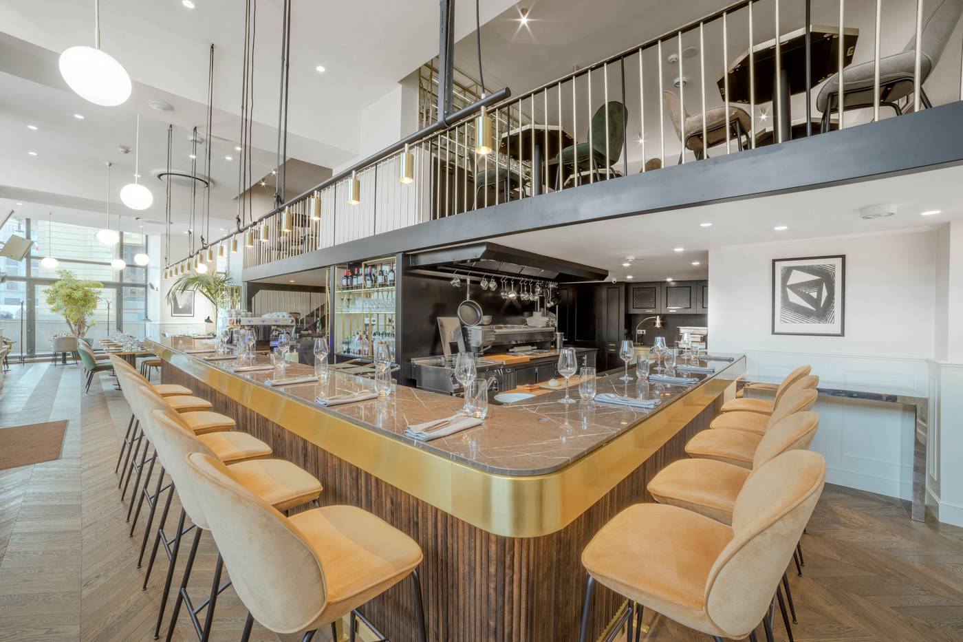 Kings-Court-Restaurant-11