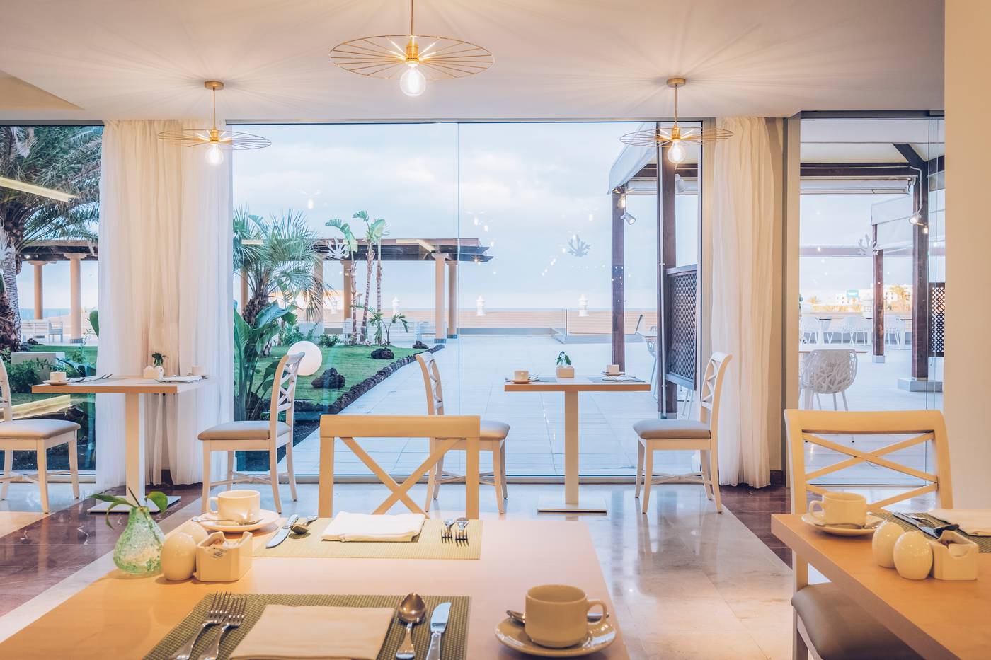 IBEROSTAR--Fuerteventura-Palace-Restaurant-40