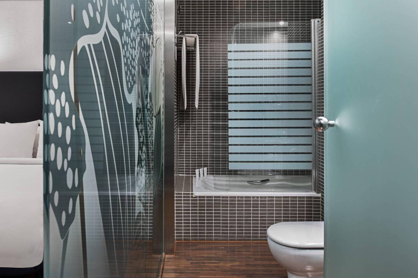 AC-Madrid-Recoletos-Room-42