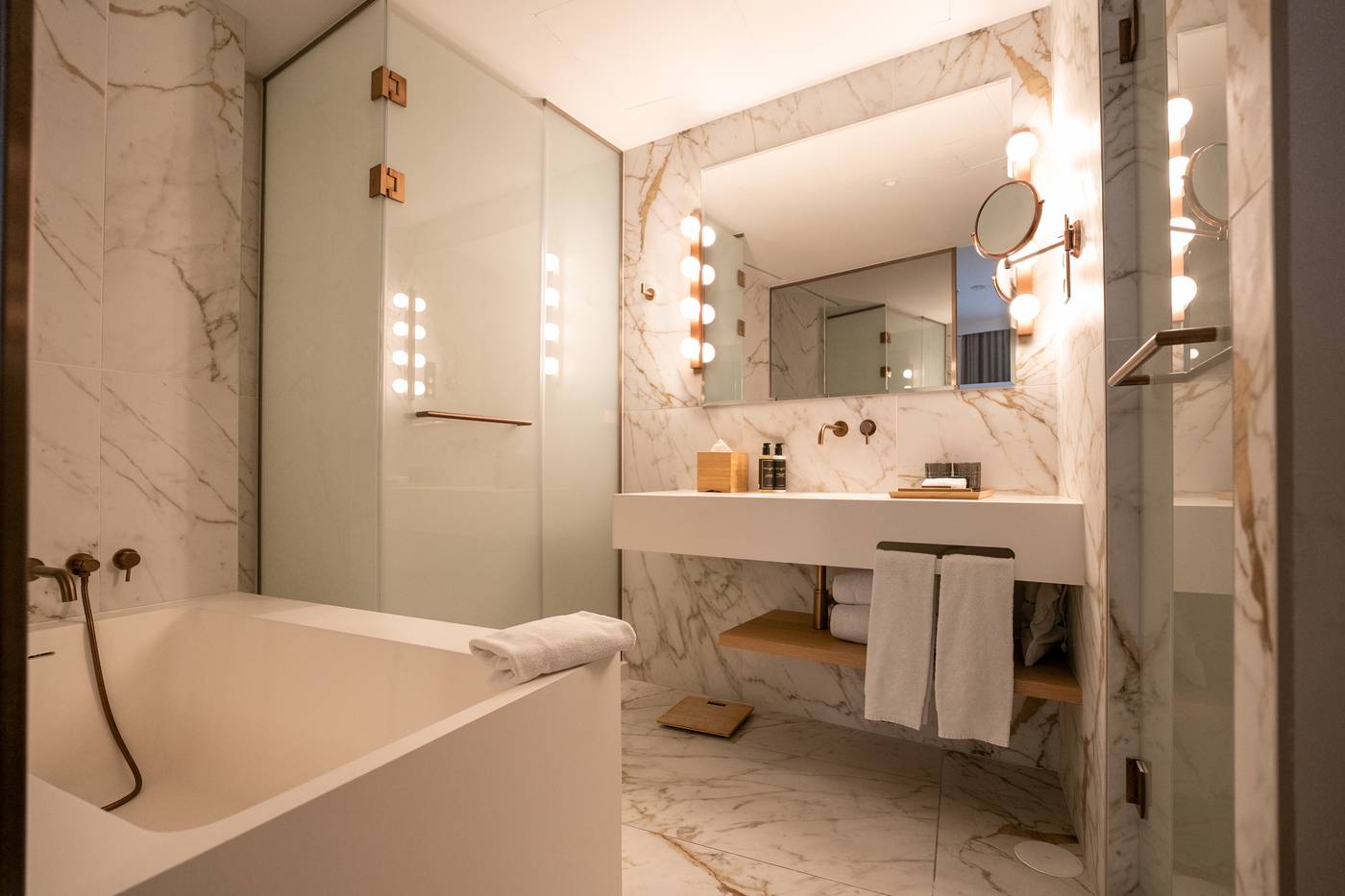 UMusic-Hotel-Madrid-Room-20