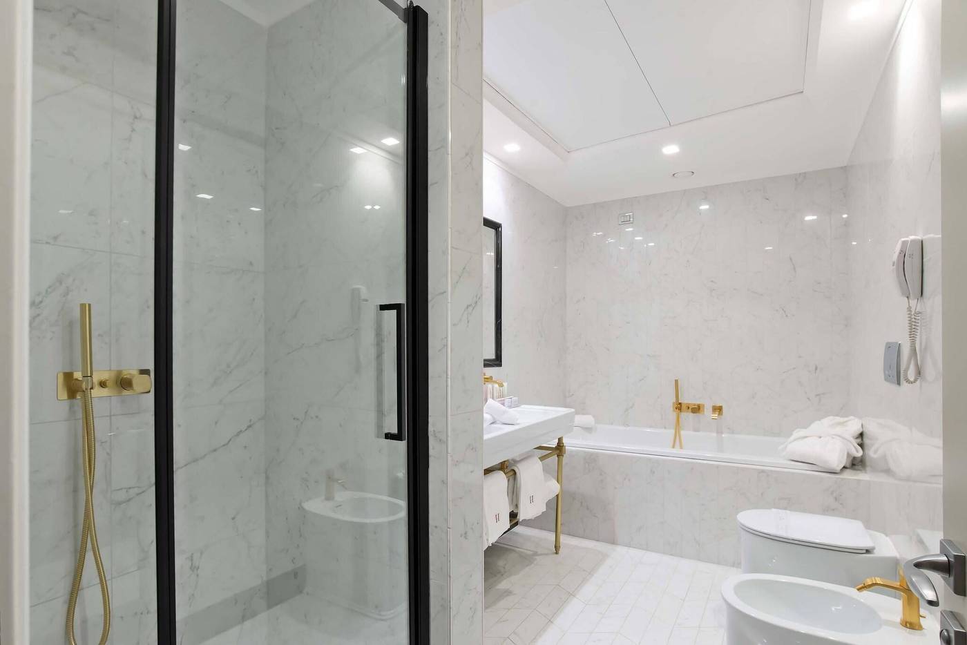 Lunetta-Roma-Room-18