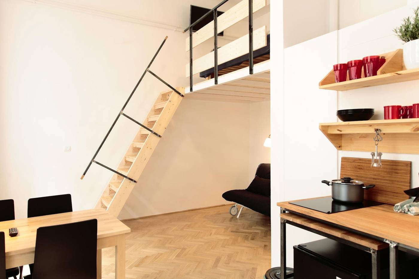 Maverick-Apartments---Vintage-Doubles-Room-19