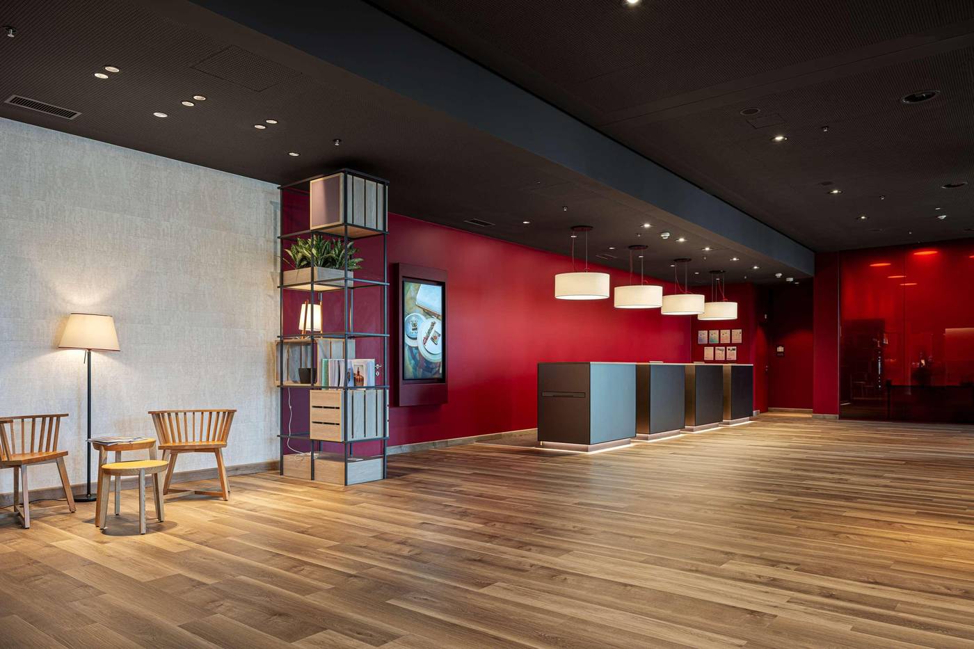 IntercityHotel-Geneva-Lobby-16