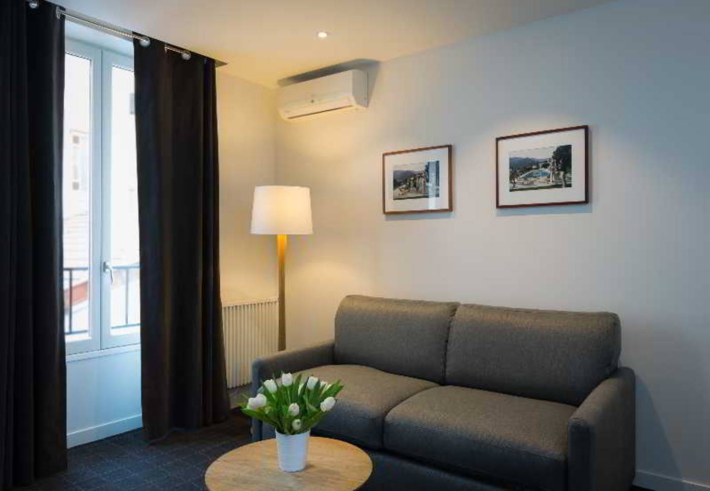 Mirabeau-Eiffel-Room-3