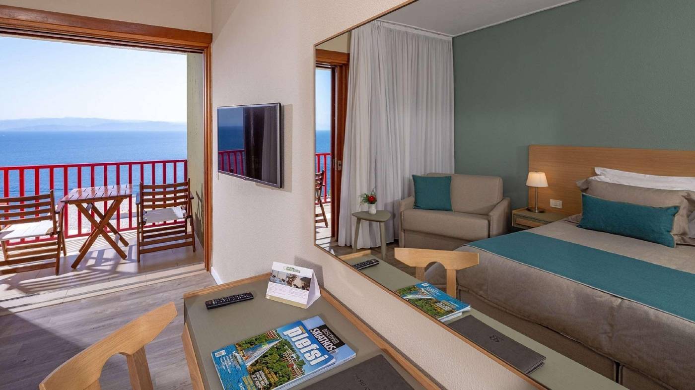 Skiathos-Palace-Hotel-Room-16