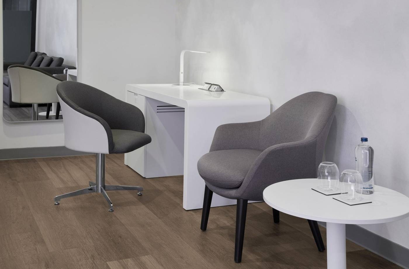 Yotelair-Istanbul-Airport-Airside--Duty-Free-Room-13