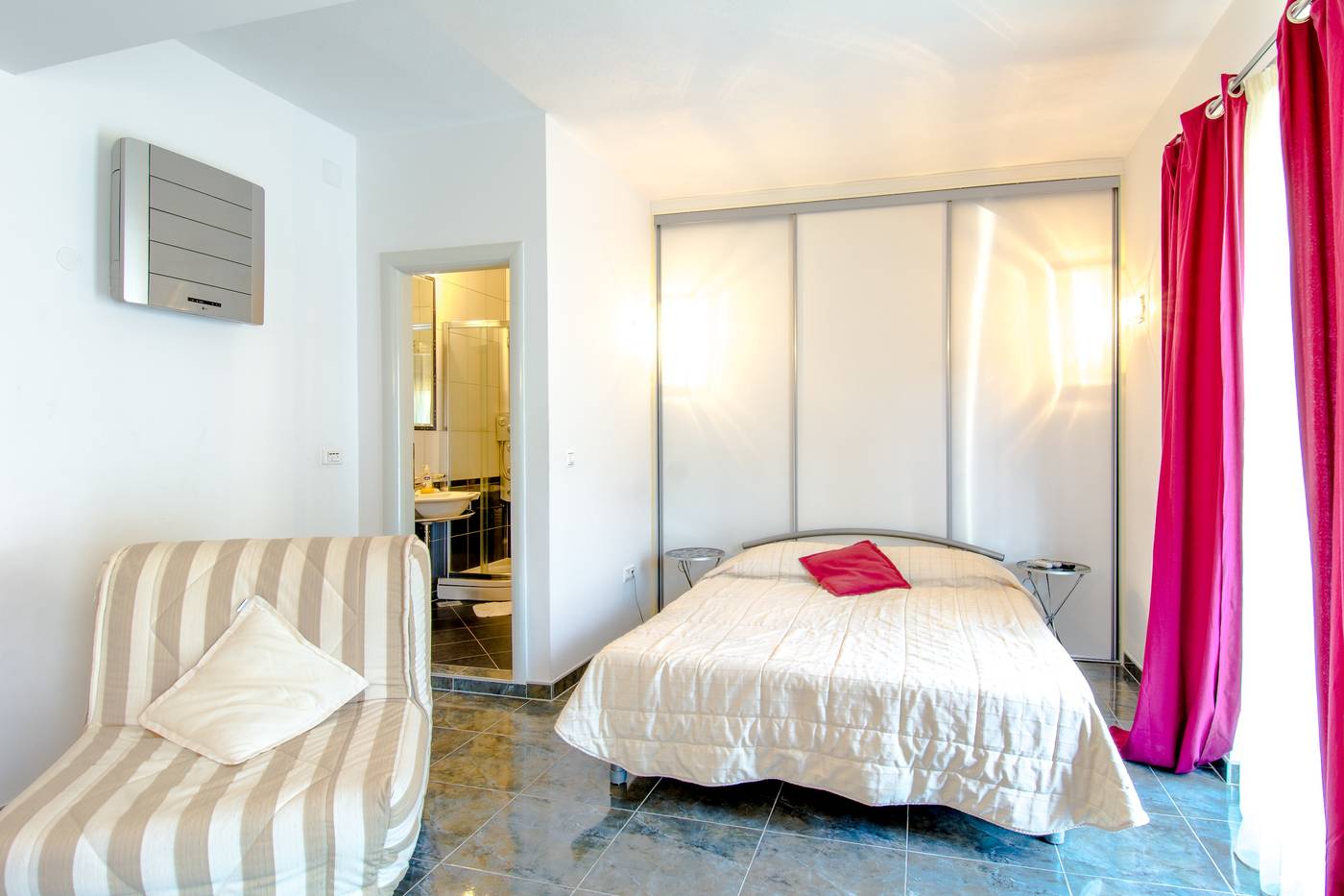 Apartments-Duje-Room-6