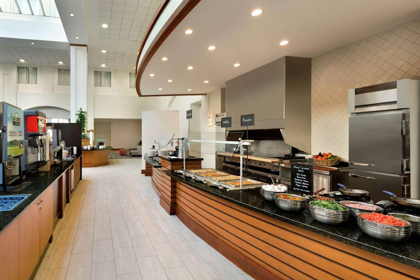Embassy-Suites-Boston-Logan-Airport-Restaurant-29