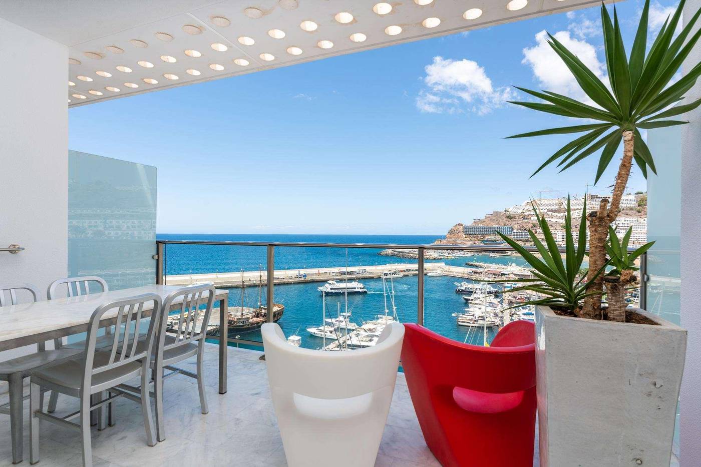 Marina-Suites-Room-39