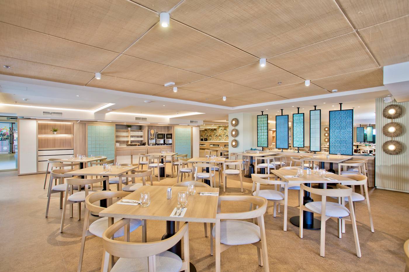 Sunset-Beach-Club-Restaurant-38