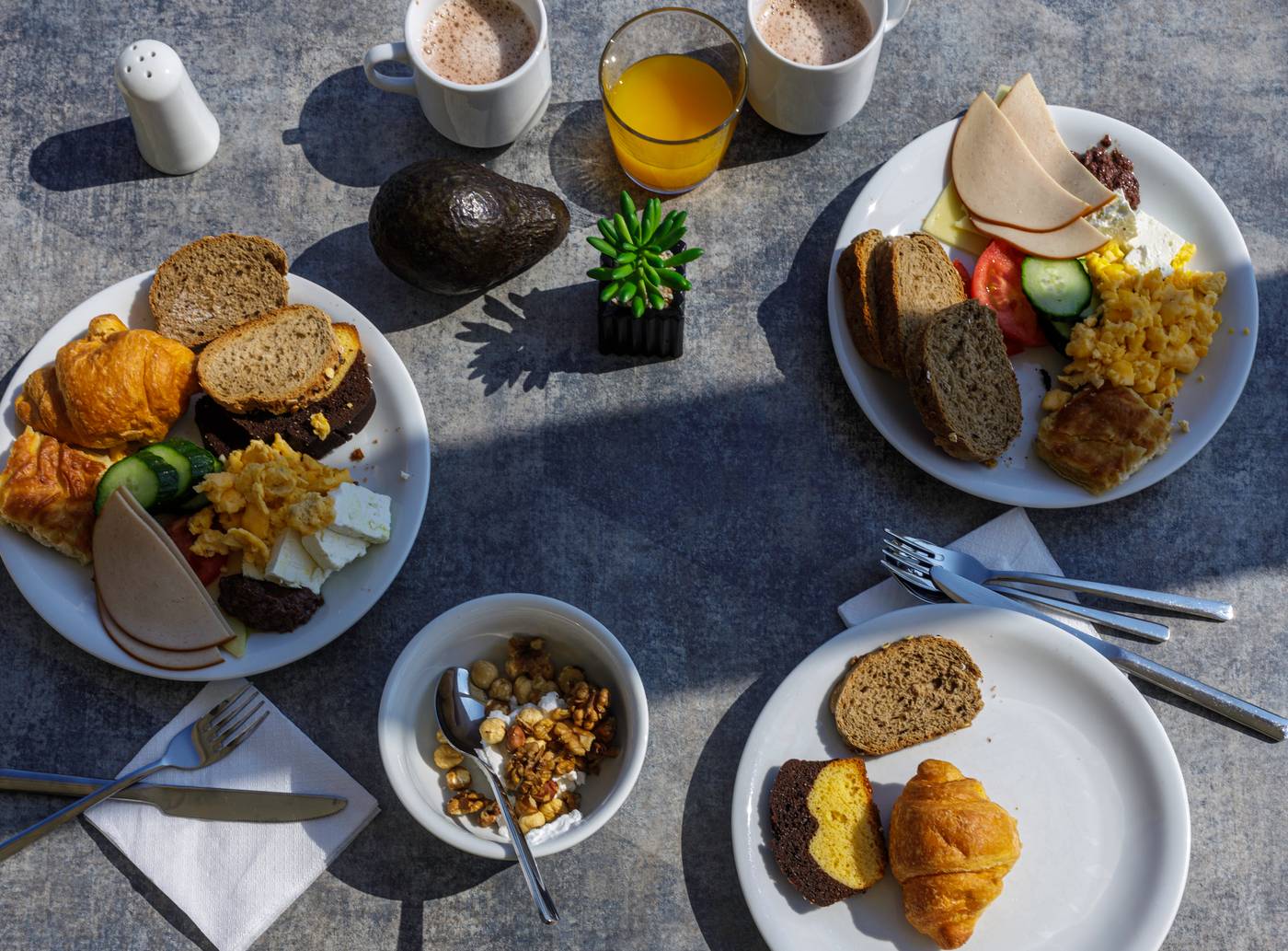 Xenos-Kamara-Beach-Restaurant-52