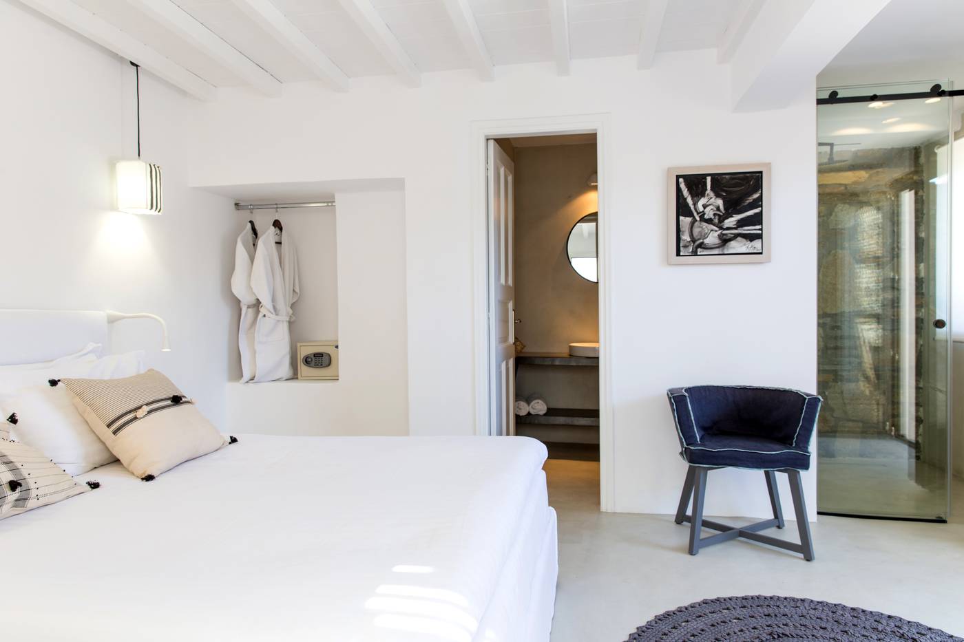 Ostraco-Luxury-Suites-Room-27