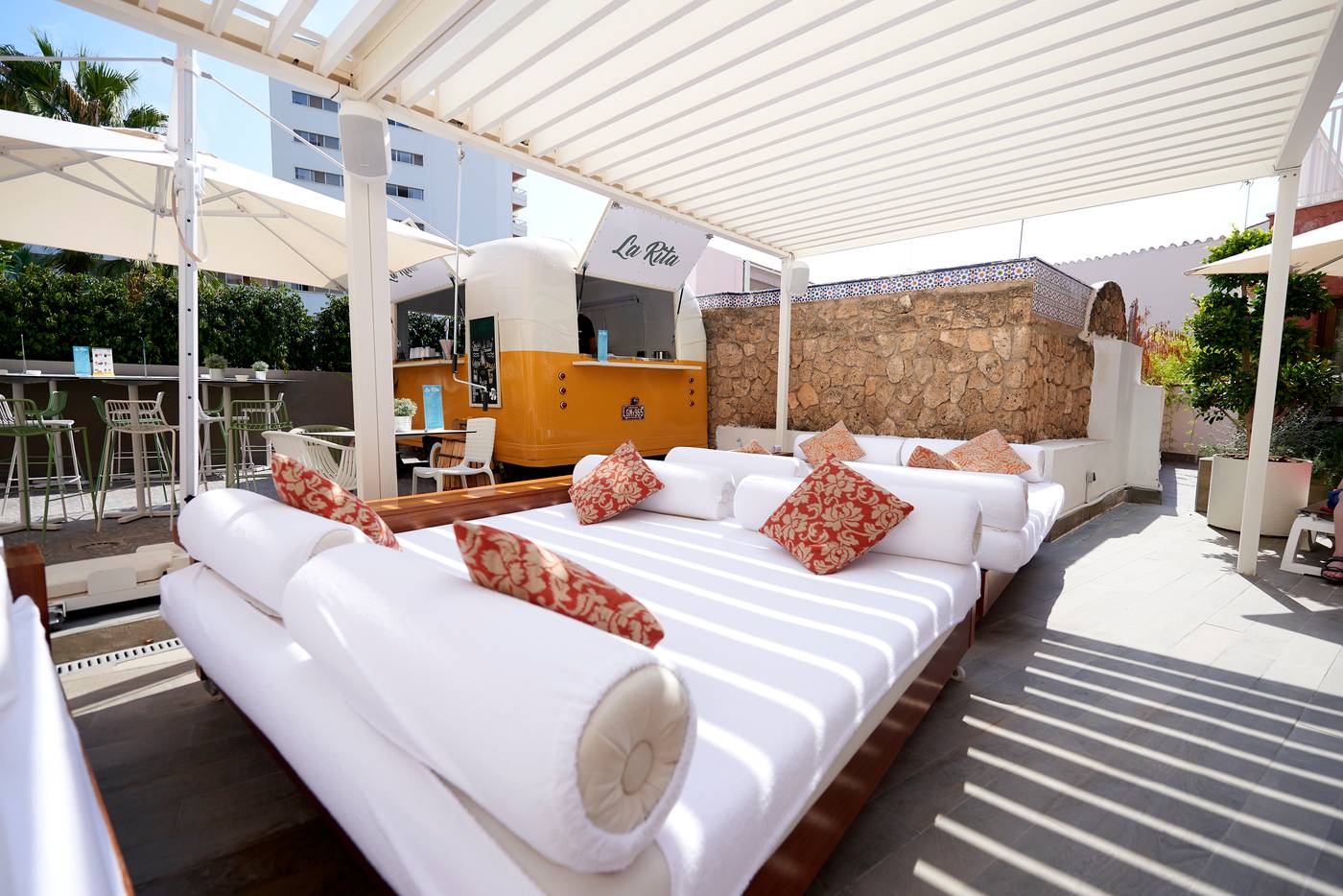 Hotel-Fenix-Torremolinos---Adults-Only-Recommended-Pool-22
