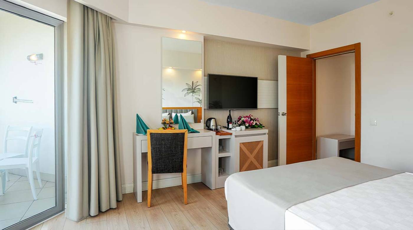 Diamond-Beach-Hotel---SPA-Room-22