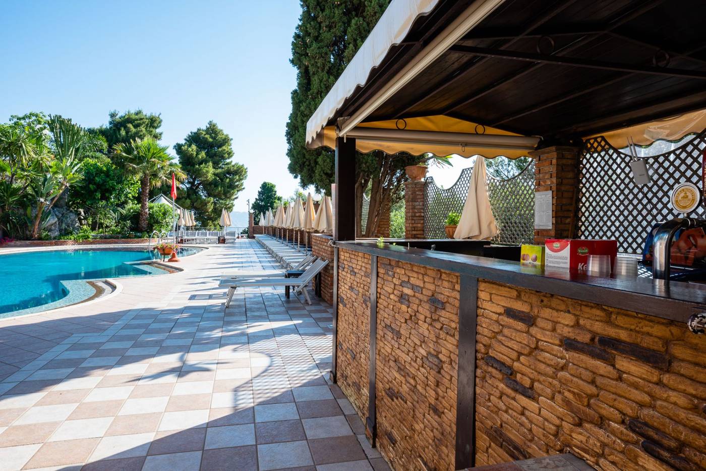 Hotel-Ariston---Palazzo-Caterina-Bar-13