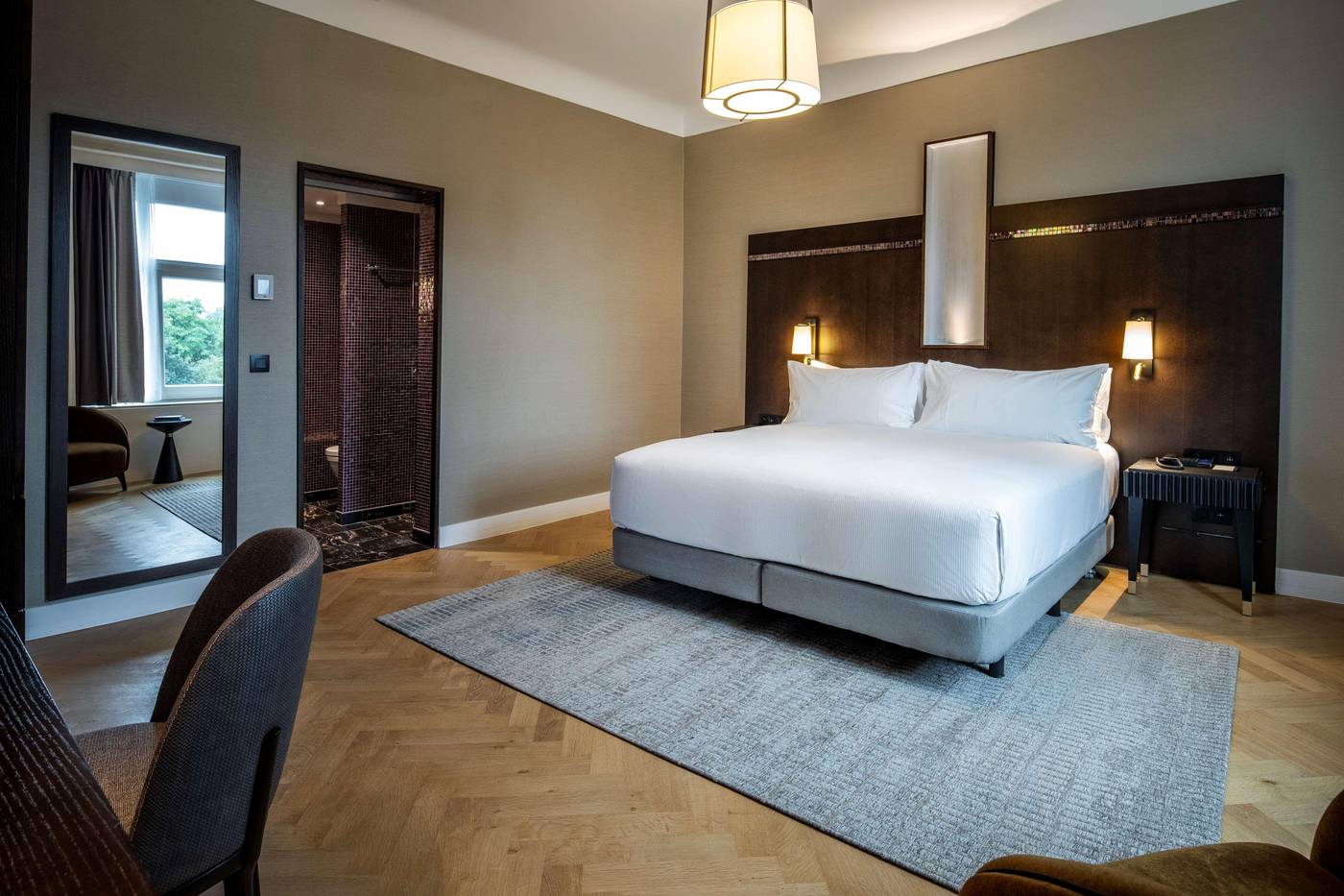 DoubleTree-by-Hilton-Brussels-City--Belgium-Room-41