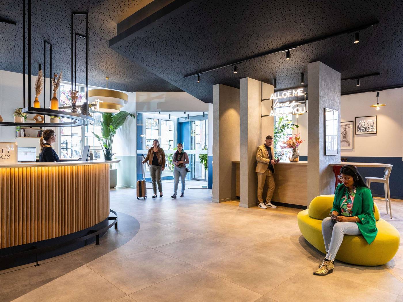 Novotel-Brussels-off-Grand-Place-General-view-15