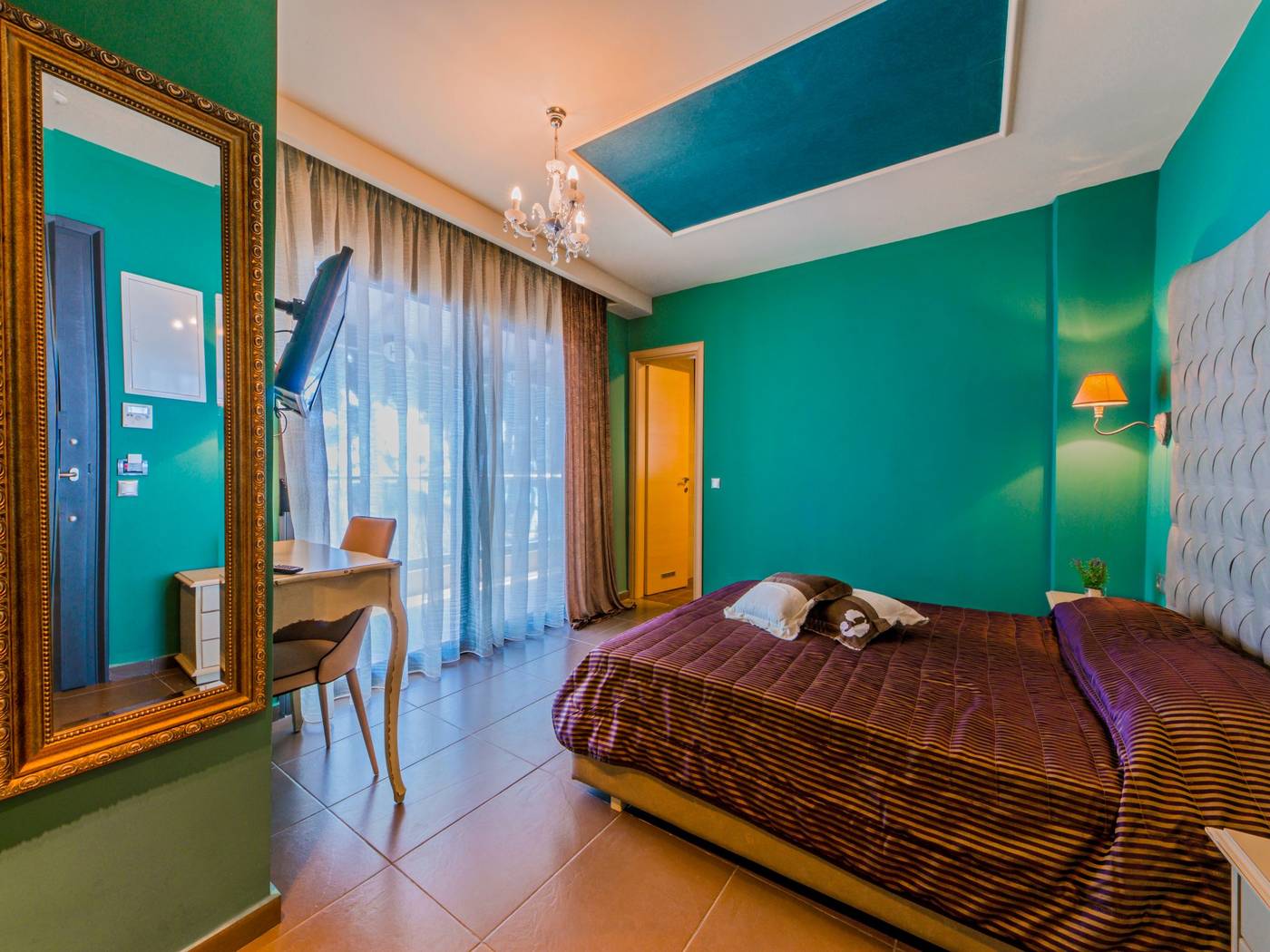 Flegra-Beach-Boutique-Apartments-Room-12