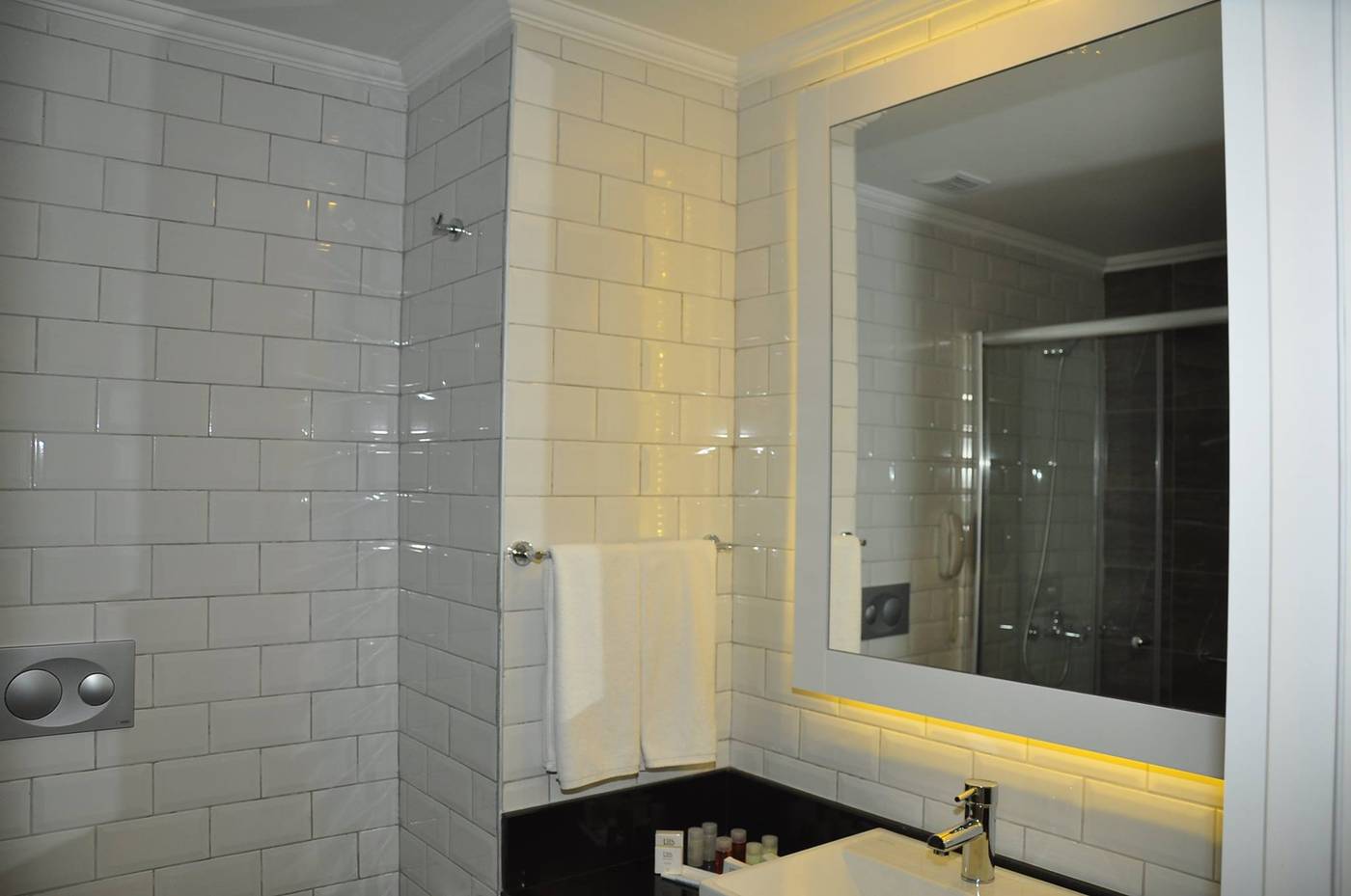 Port-River-Hotel---Spa-Room-36